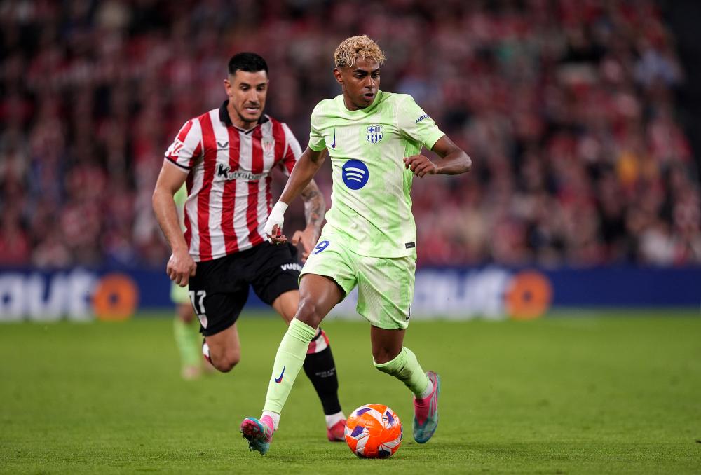 迈克·布朗谈沙梅特右肩伤情：将在未来几天接受全面评估