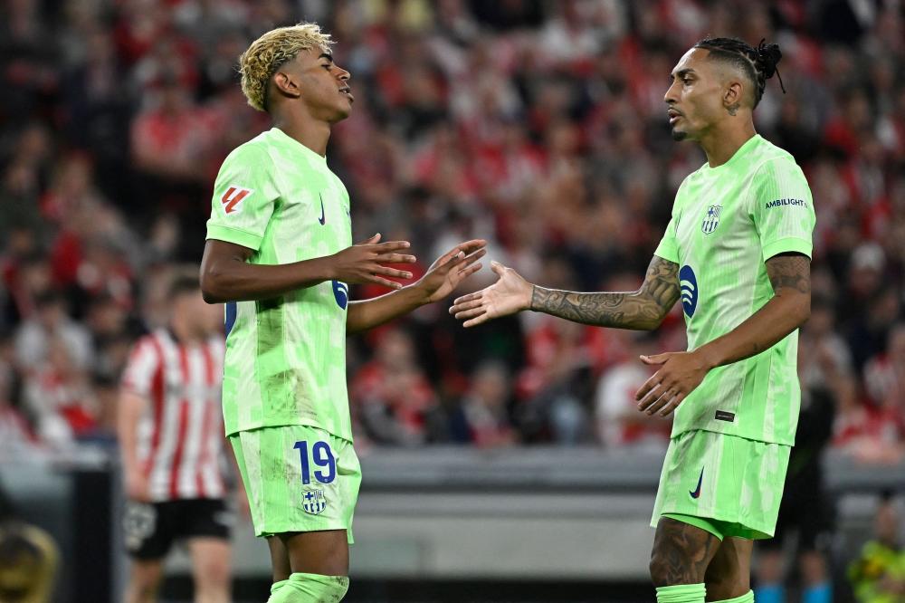 中场核心跑动全场第一，数据炸裂